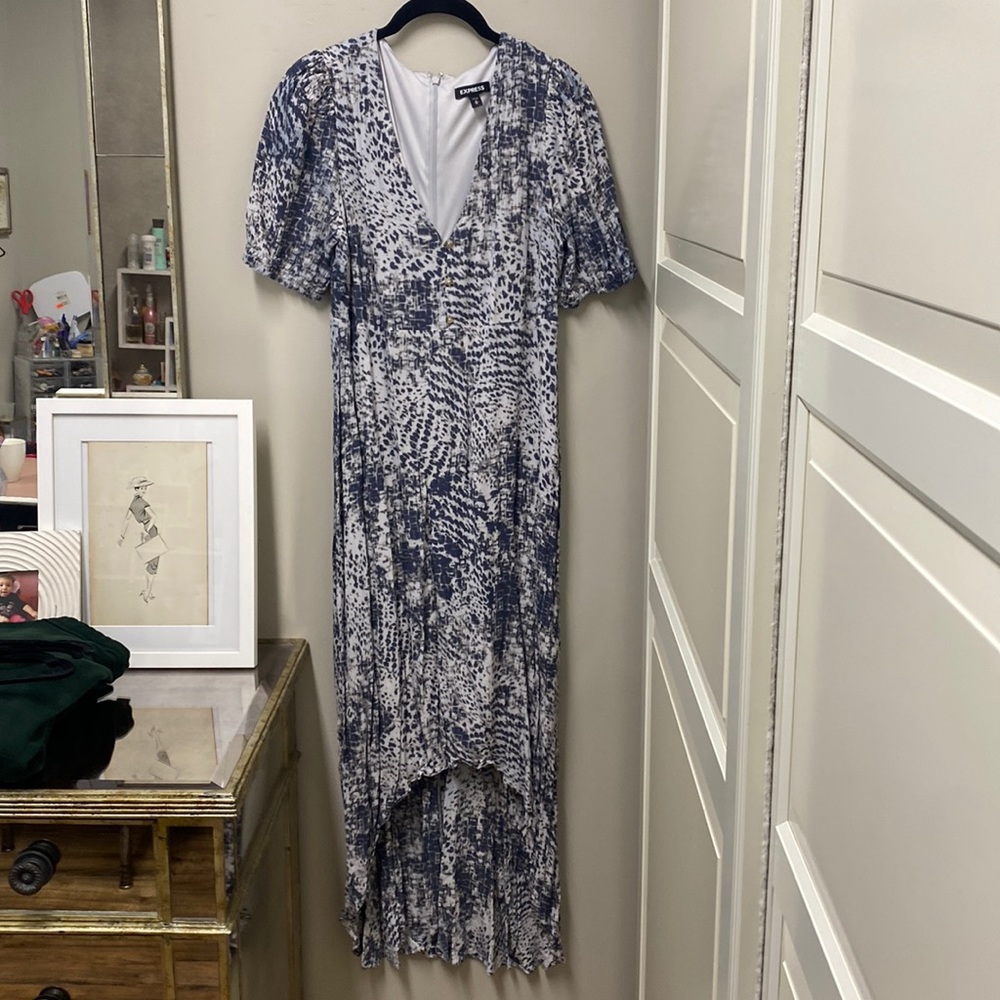 Express hi- low dress